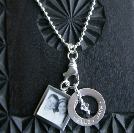 large-bead-with-hook-clasp